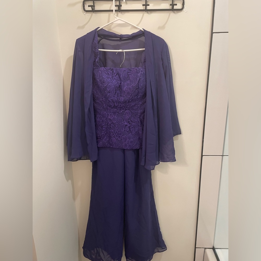 New with tags Mother of Bride pant suit in Purple
